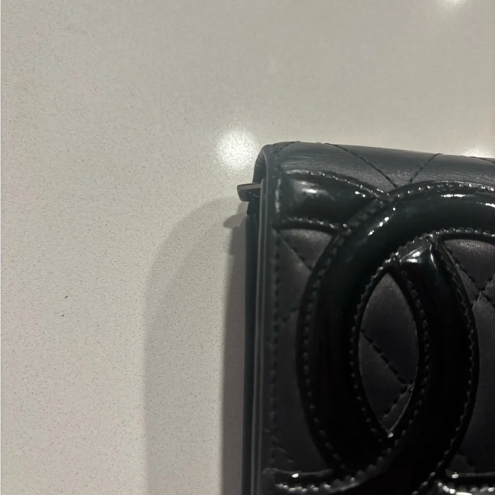 Chanel Quilted Cambon Lambskin Wallet in Black with Pink Interior - Picture 6 of 11